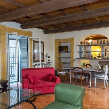 All'alberata Apartment